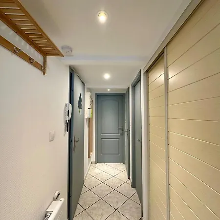 La Tanniere - 4 A 6 Personnes - Lit Kingsize - Proche Gare Apartment